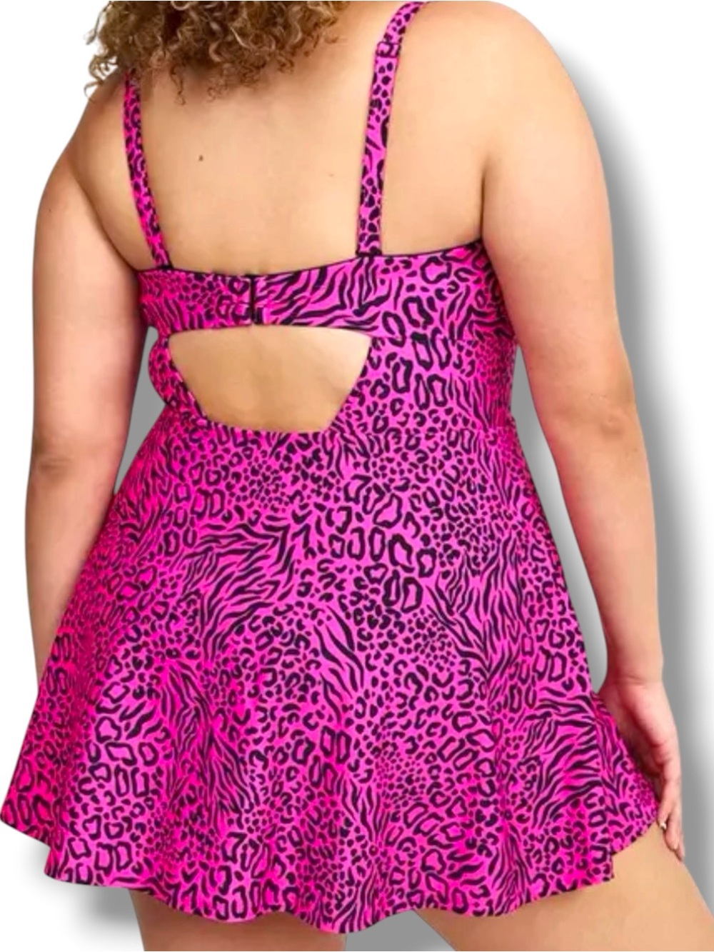 Torrid Wireless Bandeau Swim Dress Size 4X in Wild Leopard Pink Glo - Picture 4 of 8